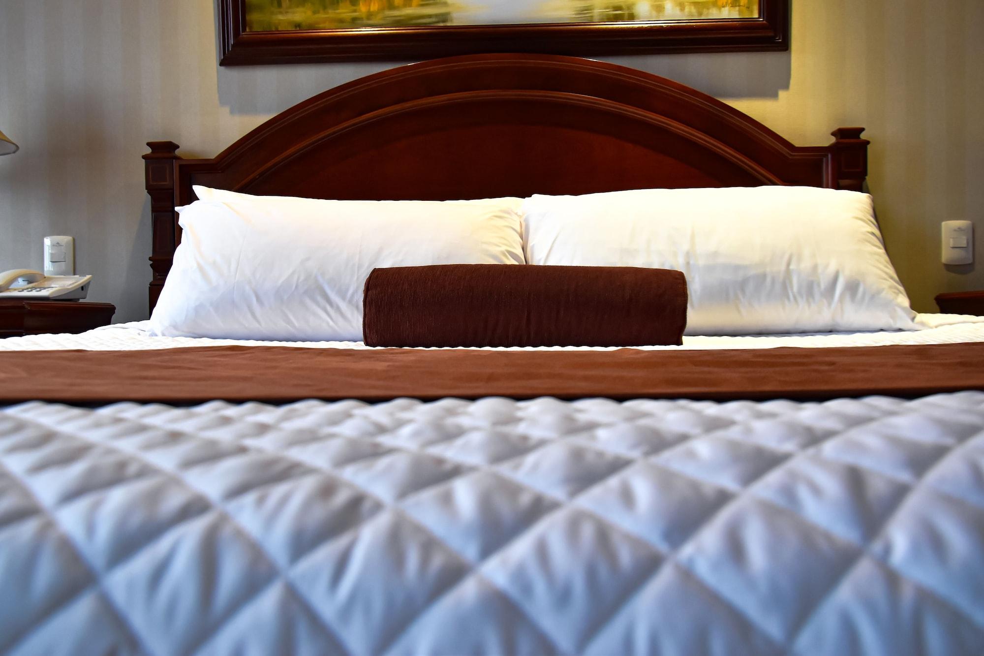 Grand Victoria Boutique Hotel Loja Buitenkant foto