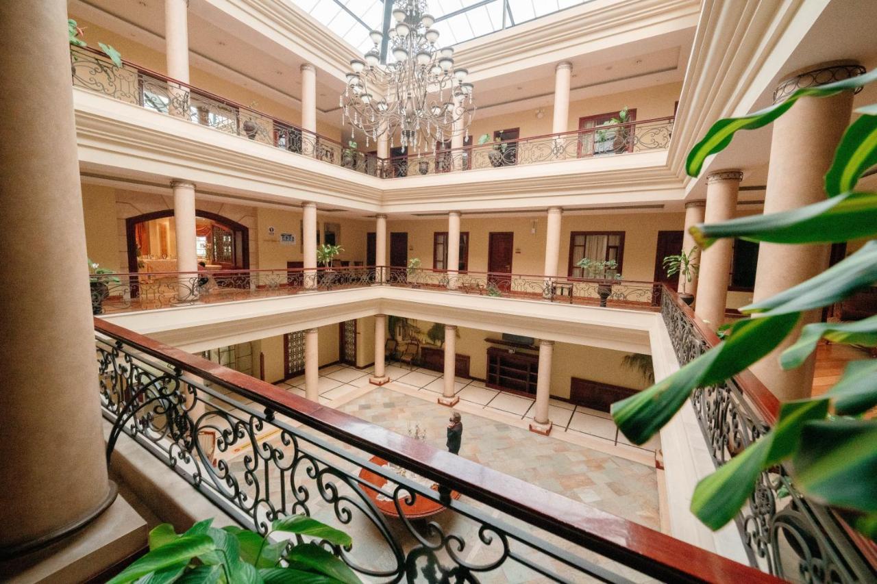 Grand Victoria Boutique Hotel Loja Buitenkant foto