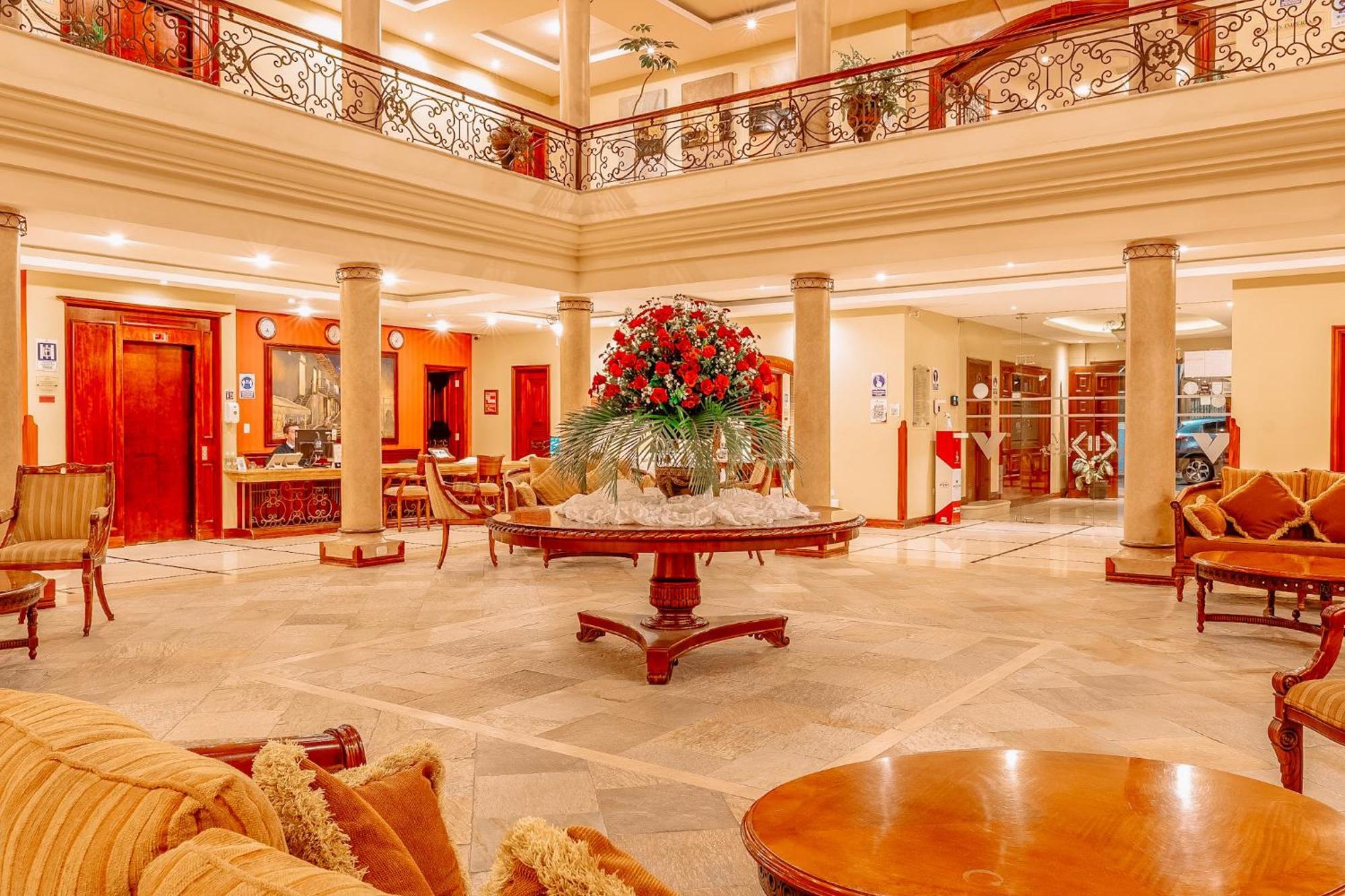 Grand Victoria Boutique Hotel Loja Buitenkant foto