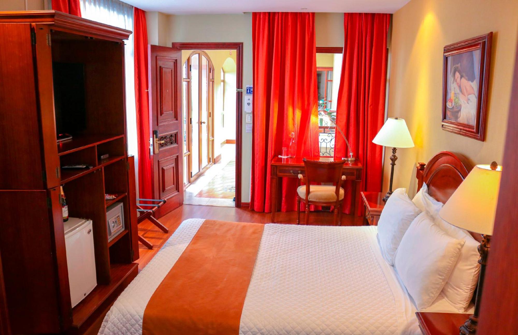 Grand Victoria Boutique Hotel Loja Buitenkant foto